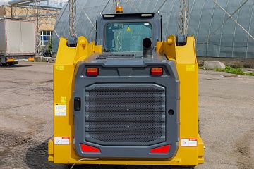 Мини-погрузчик XCMG SR770RU