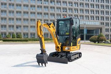 Мини-экскаватор XCMG XE20E