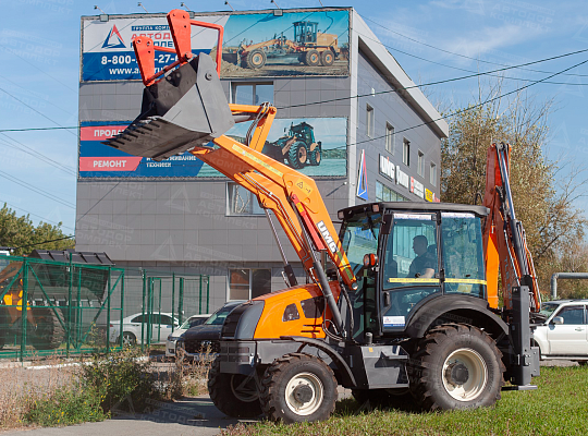 Экскаватор-погрузчик UMG TLB845