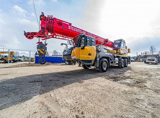 Автокран Sany STC250T5-5R
