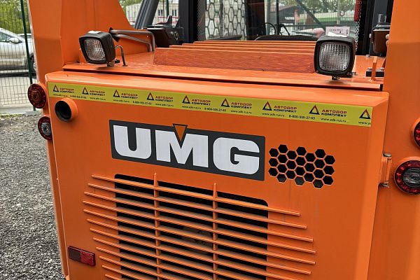 Мини-погрузчик UMG SL1000