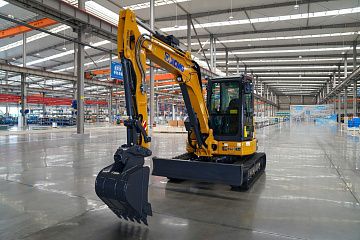 Мини-экскаватор XCMG XE55U
