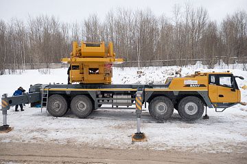 Автокран Sany STC1200T5