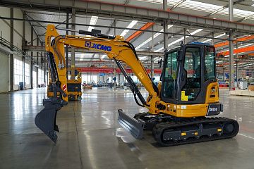 Мини-экскаватор XCMG XE55U
